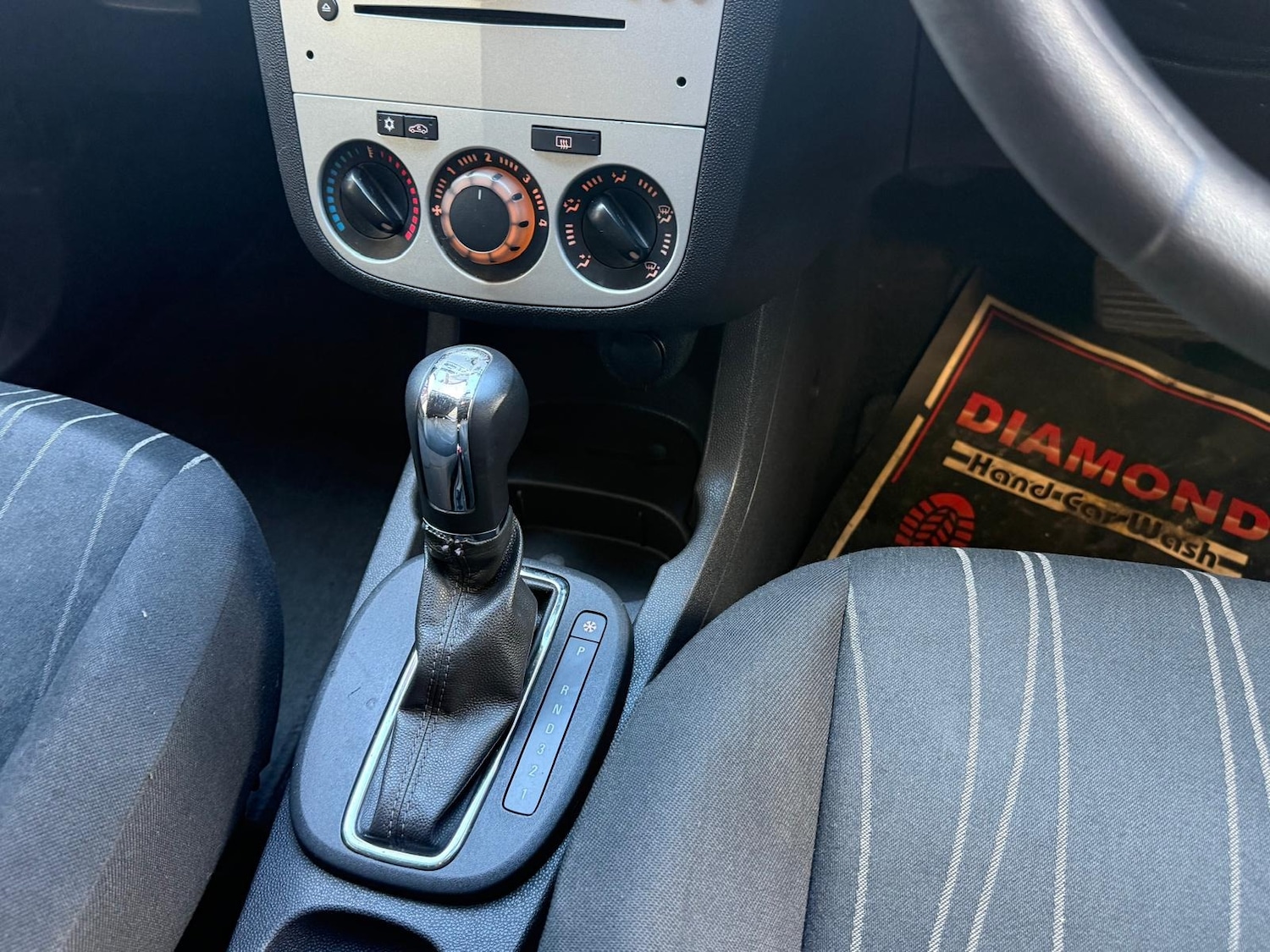 Used Vauxhall Corsa 2008 for sale - 78054283: Photo 11