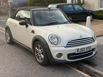 Used MINI Convertible 2011 for sale - 78807990: Photo