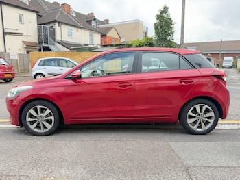 Used Hyundai i20 2015 for sale - 78629680: Photo