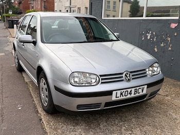 Used Volkswagen Golf 2004 for sale - 78616579: Photo