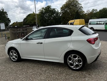 Used Alfa Romeo Giulietta 2015 for sale - 79822632: Photo