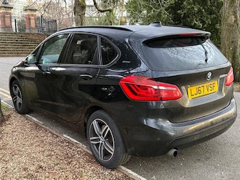 Used BMW 2 Series 2017 for sale - 77077625: Photo