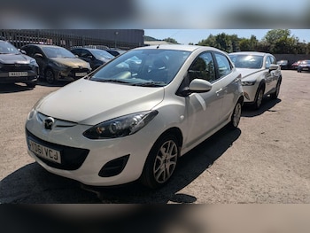 Used Mazda Mazda2 2011 for sale - 79289990: Photo