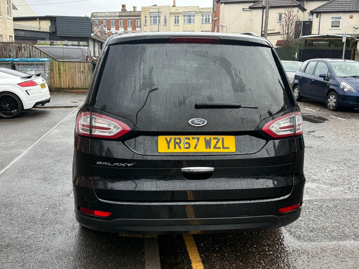 Used Ford Galaxy 2017 for sale - 77304758: Photo 3