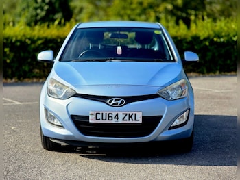Used Hyundai i20 2014 for sale - 79322639: Photo
