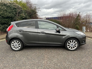 Used Ford Fiesta 2017 for sale - 77702652: Photo