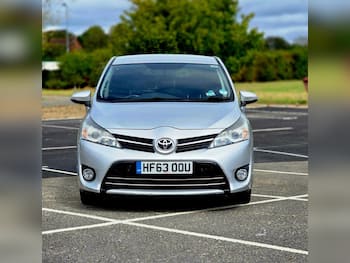 Used Toyota Verso 2013 for sale - 79778168: Photo