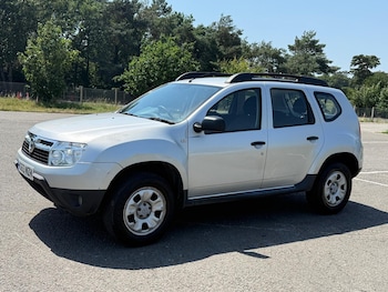 Used Dacia Duster 2014 for sale - 79005854: Photo