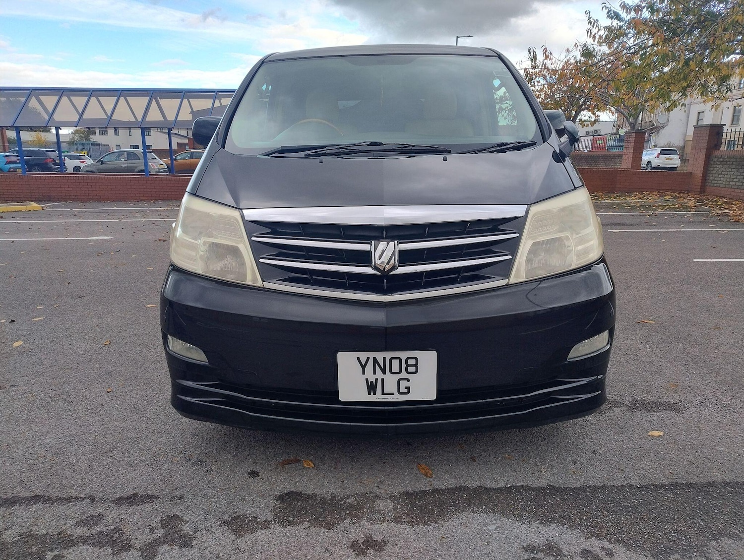 Used Toyota Alphard 2021 for sale - 76360650: Photo 2