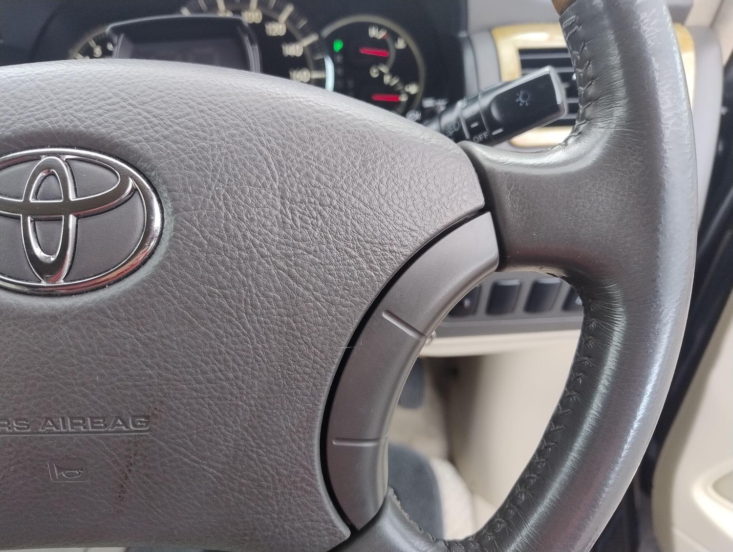 Used Toyota Alphard 2021 for sale - 76360650: Photo 28