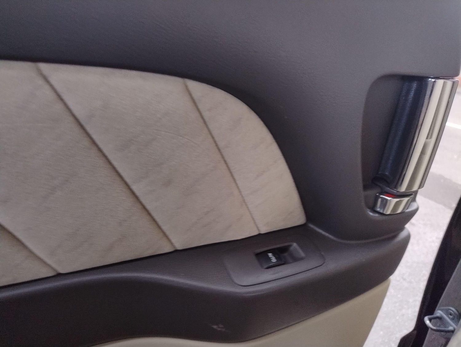 Used Toyota Alphard 2021 for sale - 76360650: Photo 72