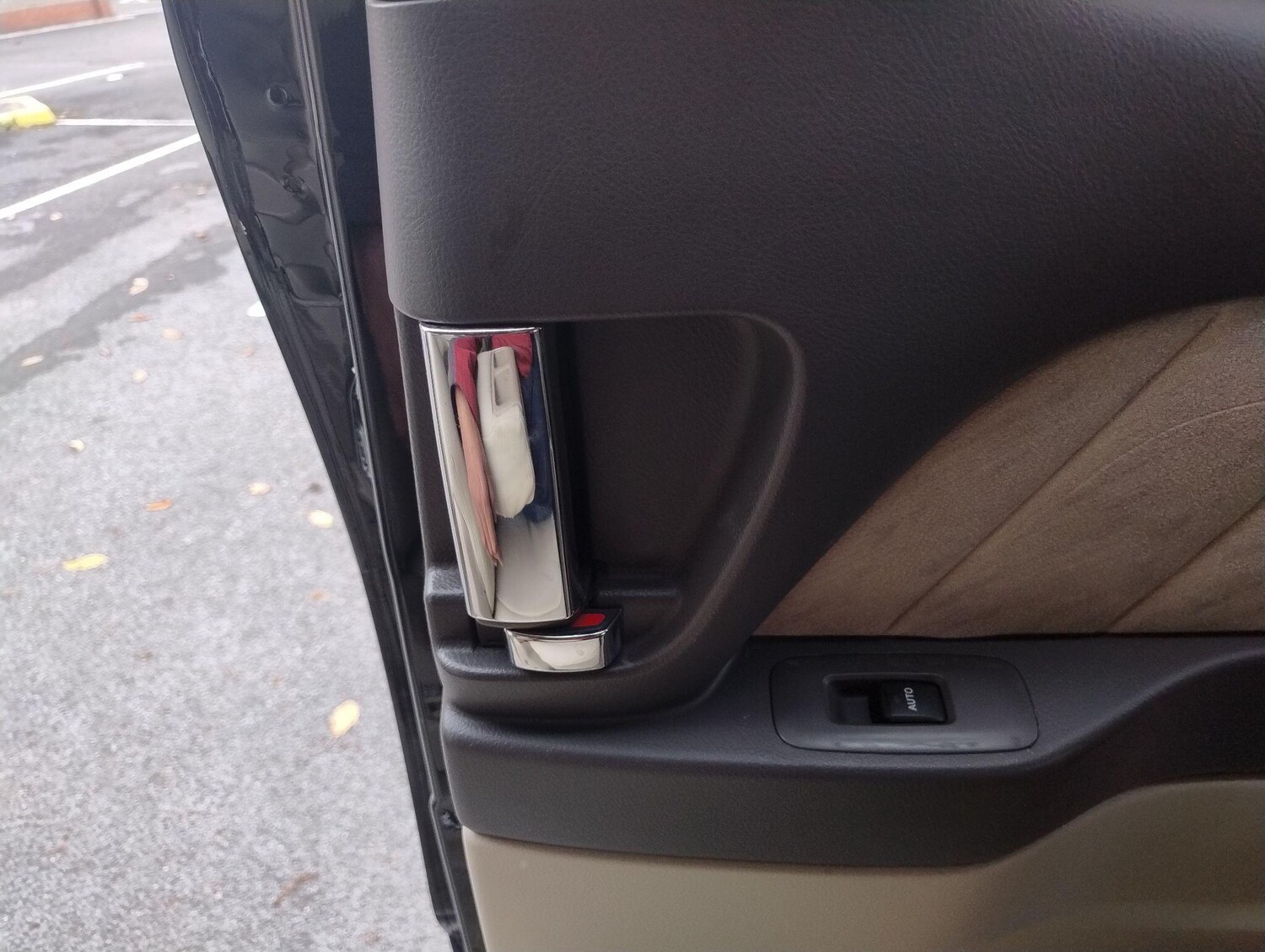 Used Toyota Alphard 2021 for sale - 76360650: Photo 75