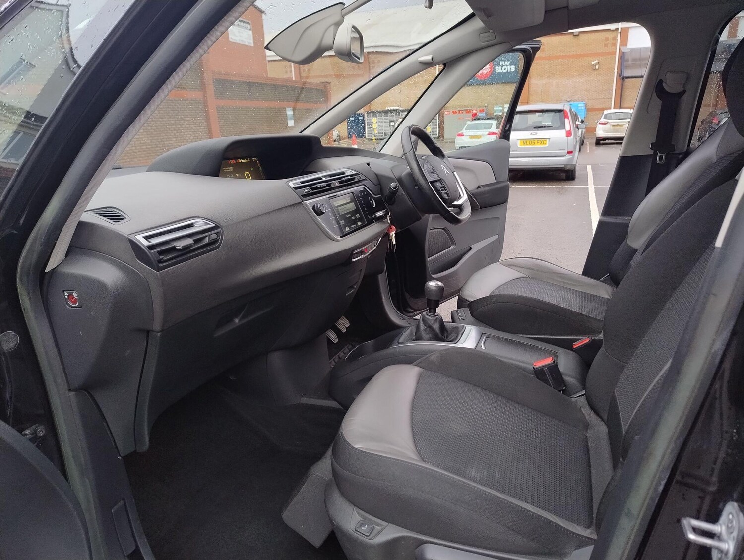 Used Citroen C4 Picasso 2014 for sale - 77478923: Photo 78