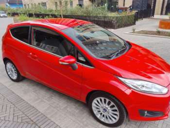 2013 (62) - 1.5 TDCi Titanium Euro 5 3dr
