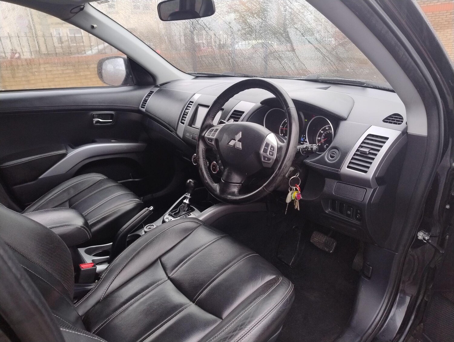 Used Mitsubishi Outlander for sale - 78214700: Photo 23