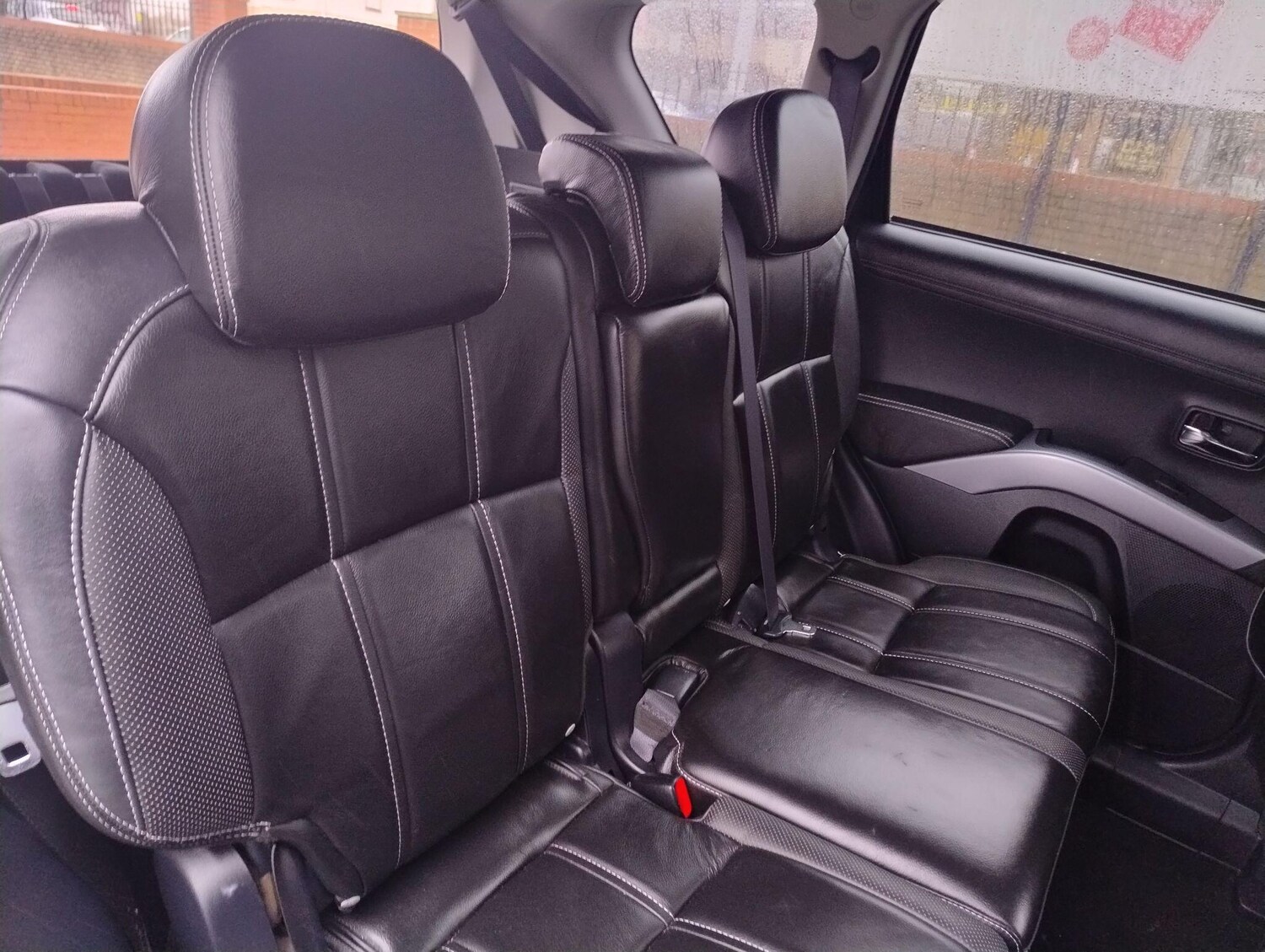 Used Mitsubishi Outlander for sale - 78214700: Photo 37