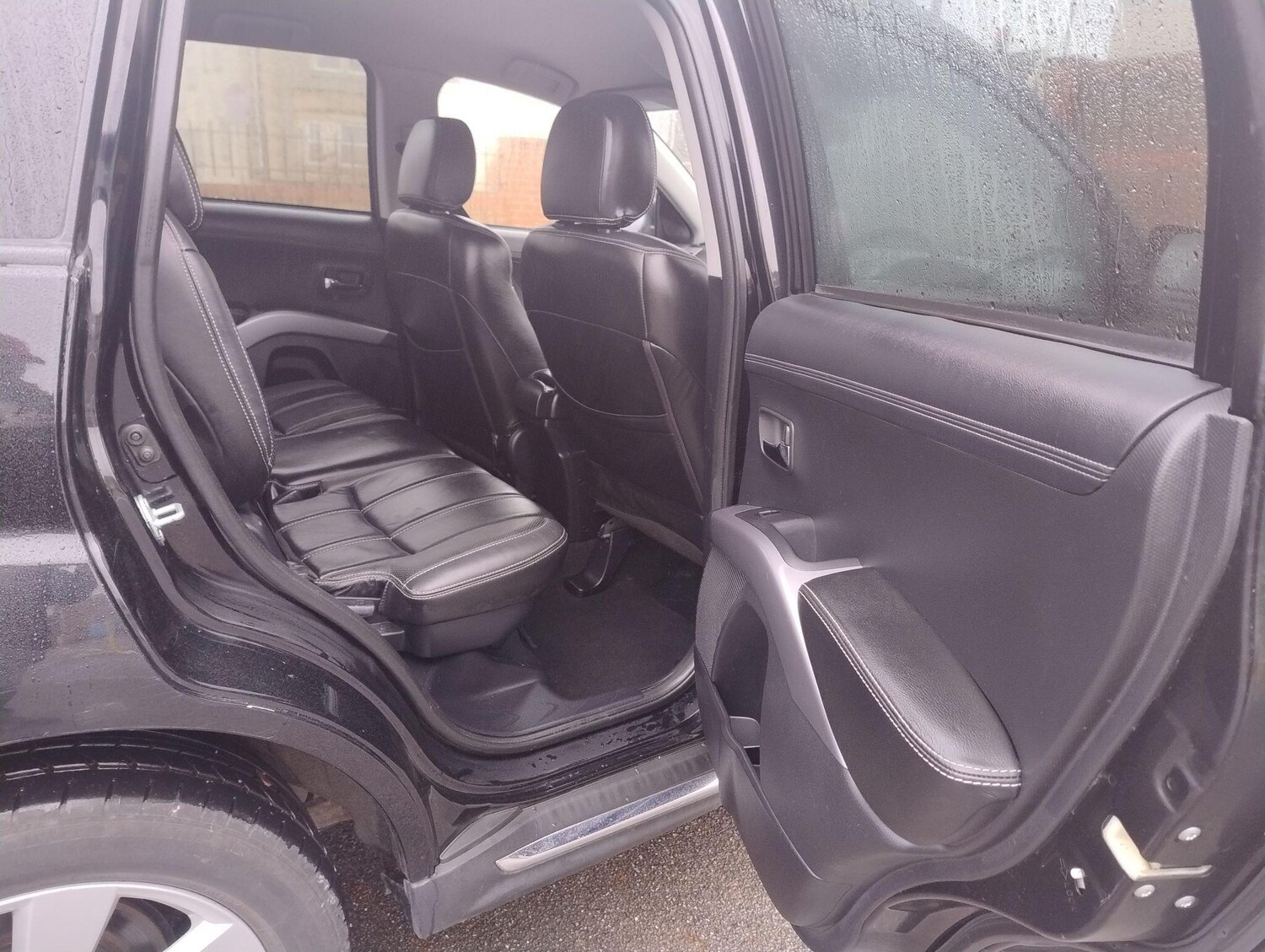 Used Mitsubishi Outlander for sale - 78214700: Photo 39