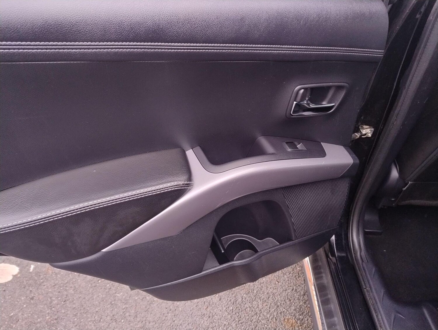 Used Mitsubishi Outlander for sale - 78214700: Photo 46