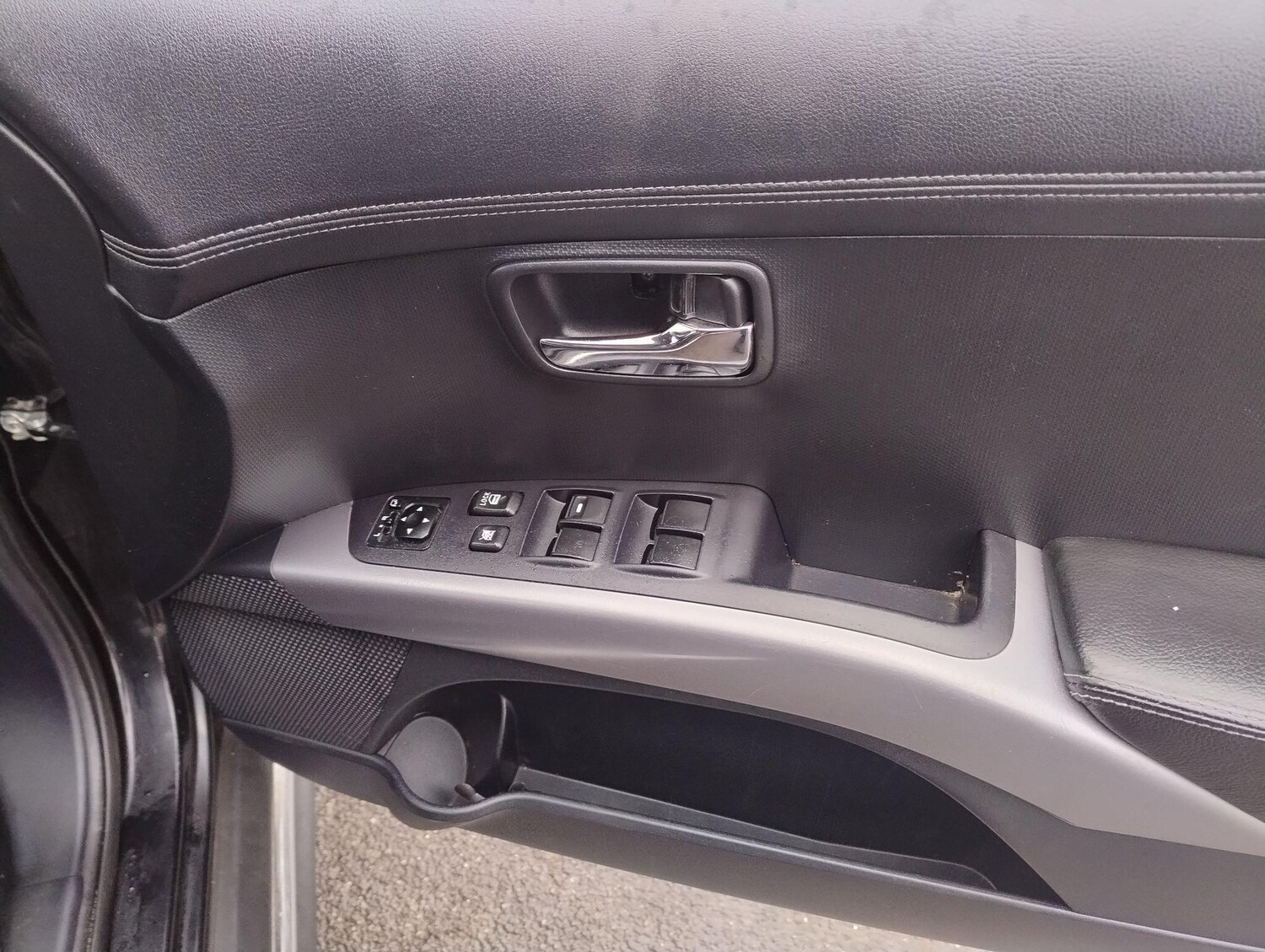 Used Mitsubishi Outlander for sale - 78214700: Photo 49