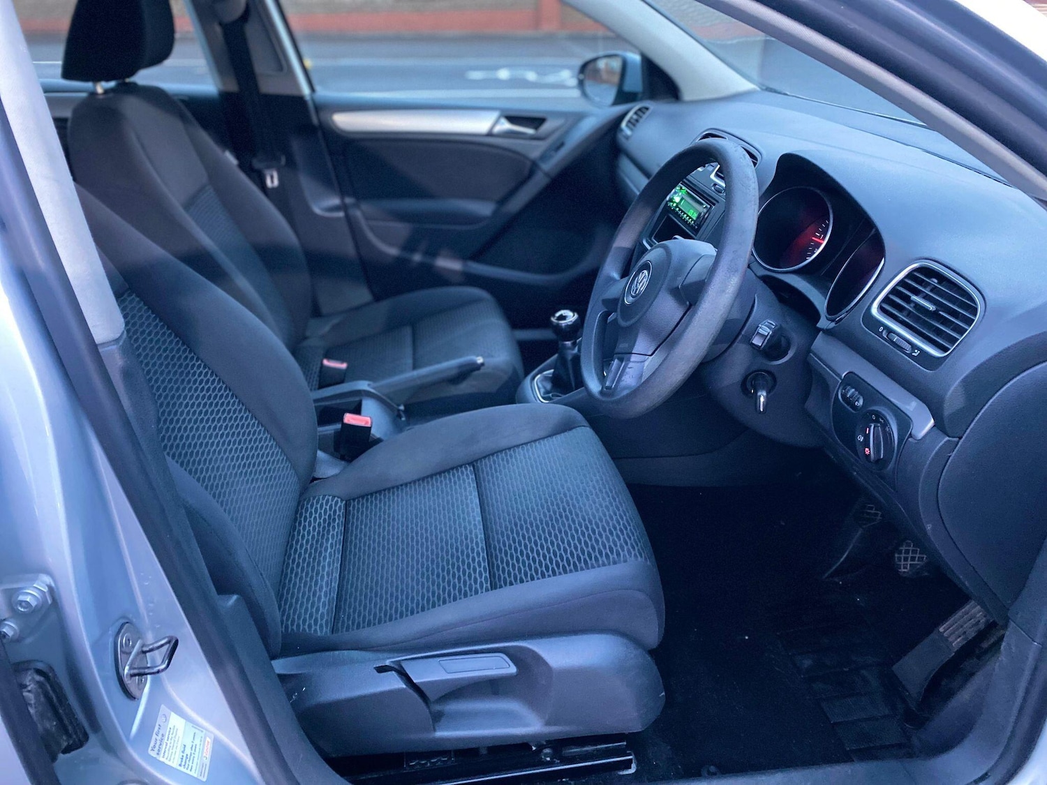 Used Volkswagen Golf 2009 for sale - 77738120: Photo 14