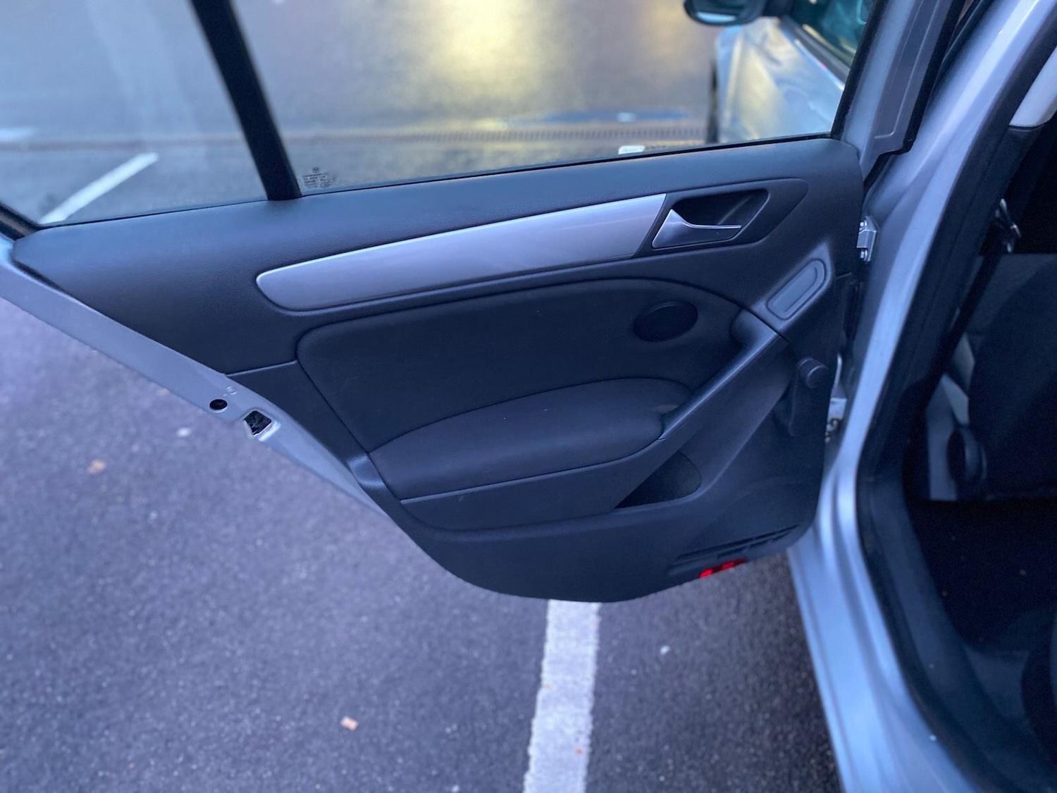 Used Volkswagen Golf 2009 for sale - 77738120: Photo 23