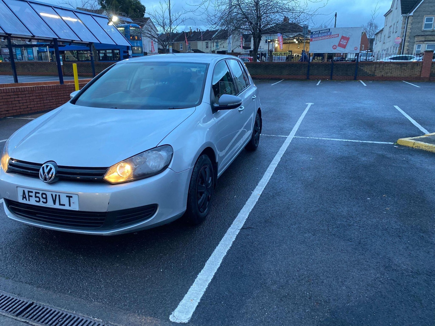 Used Volkswagen Golf 2009 for sale - 77738120: Photo 3