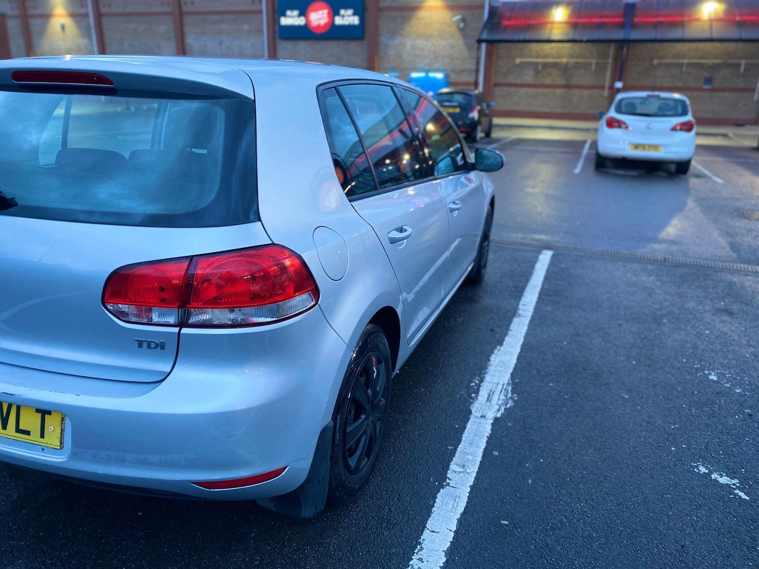 Used Volkswagen Golf 2009 for sale - 77738120: Photo 6