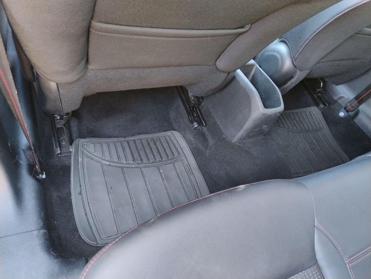 Used Peugeot 208 2015 for sale - 76823723: Photo 30