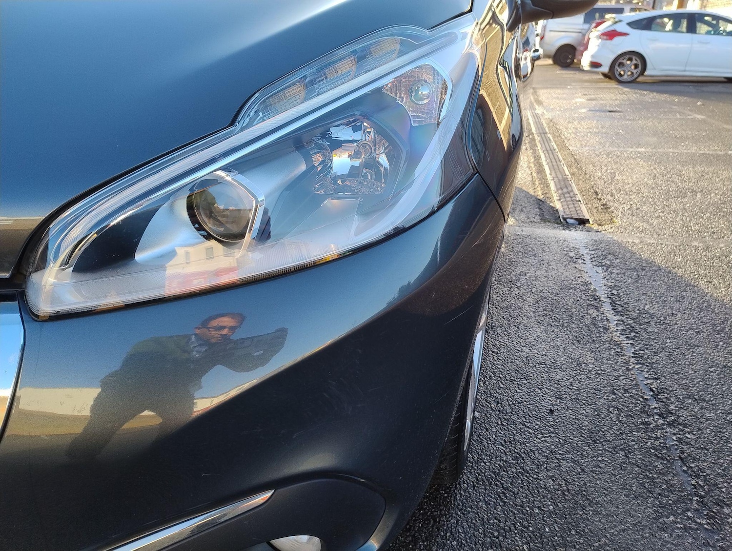 Used Peugeot 208 2015 for sale - 76823723: Photo 37