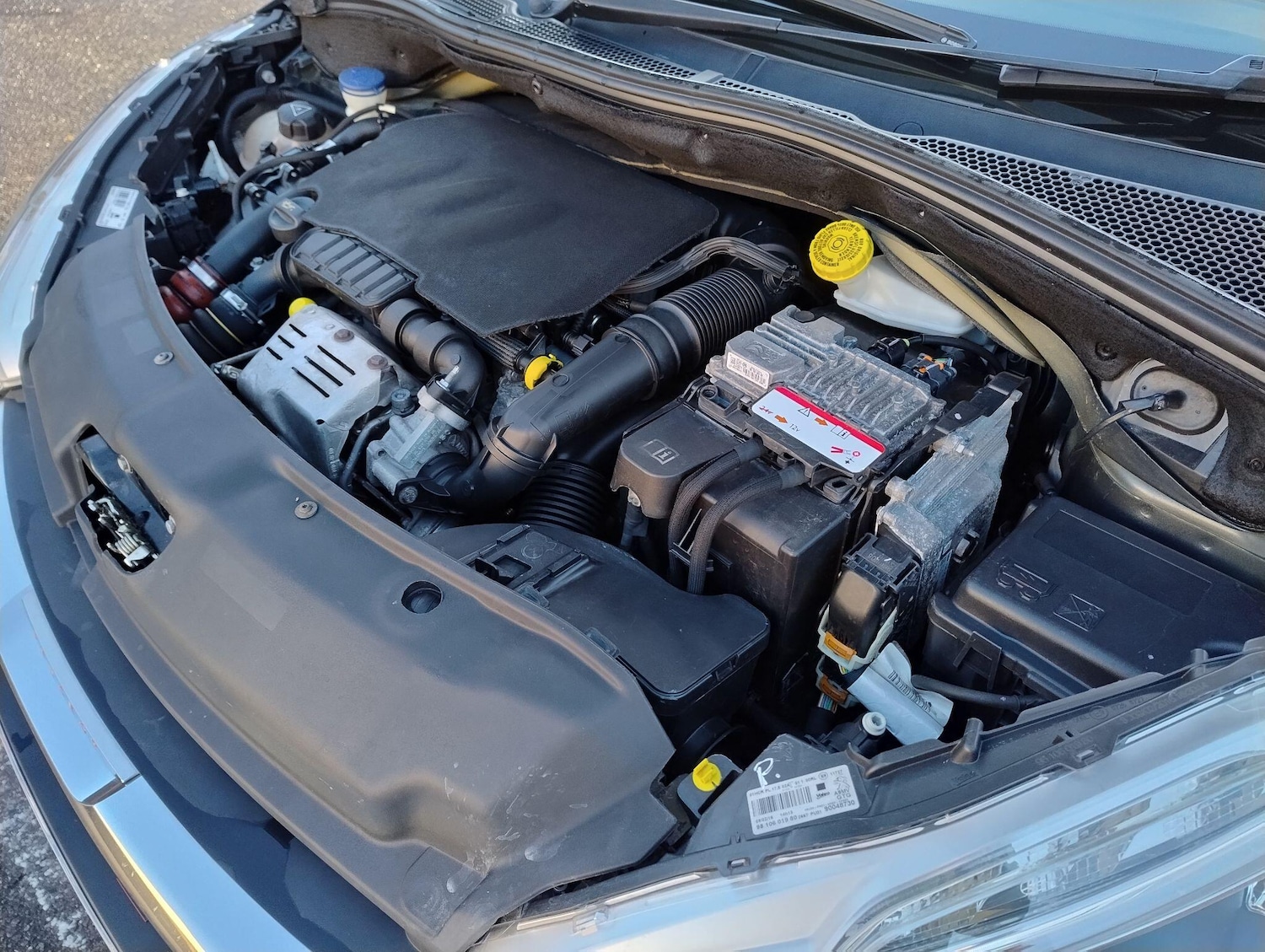 Used Peugeot 208 2015 for sale - 76823723: Photo 45