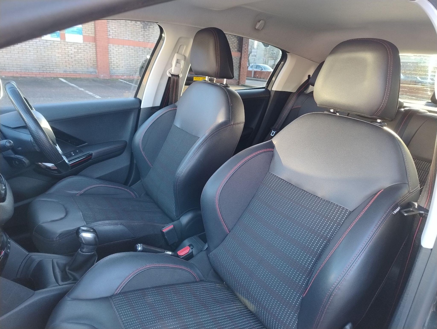 Used Peugeot 208 2015 for sale - 76823723: Photo 54