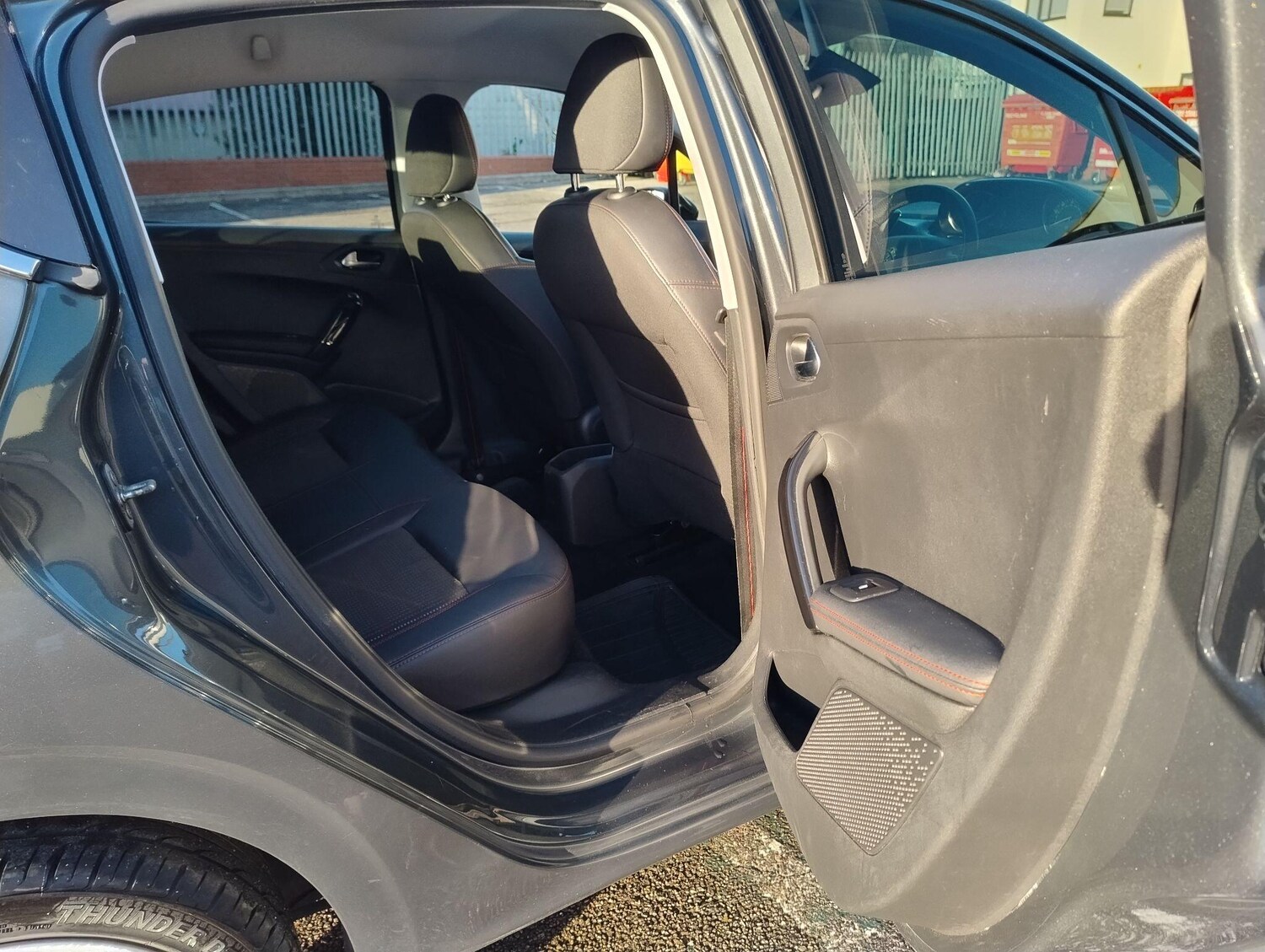 Used Peugeot 208 2015 for sale - 76823723: Photo 59