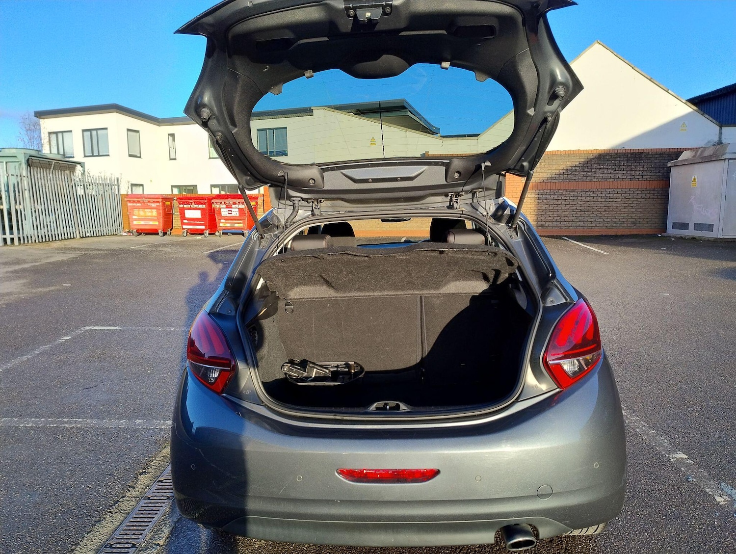 Used Peugeot 208 2015 for sale - 76823723: Photo 61