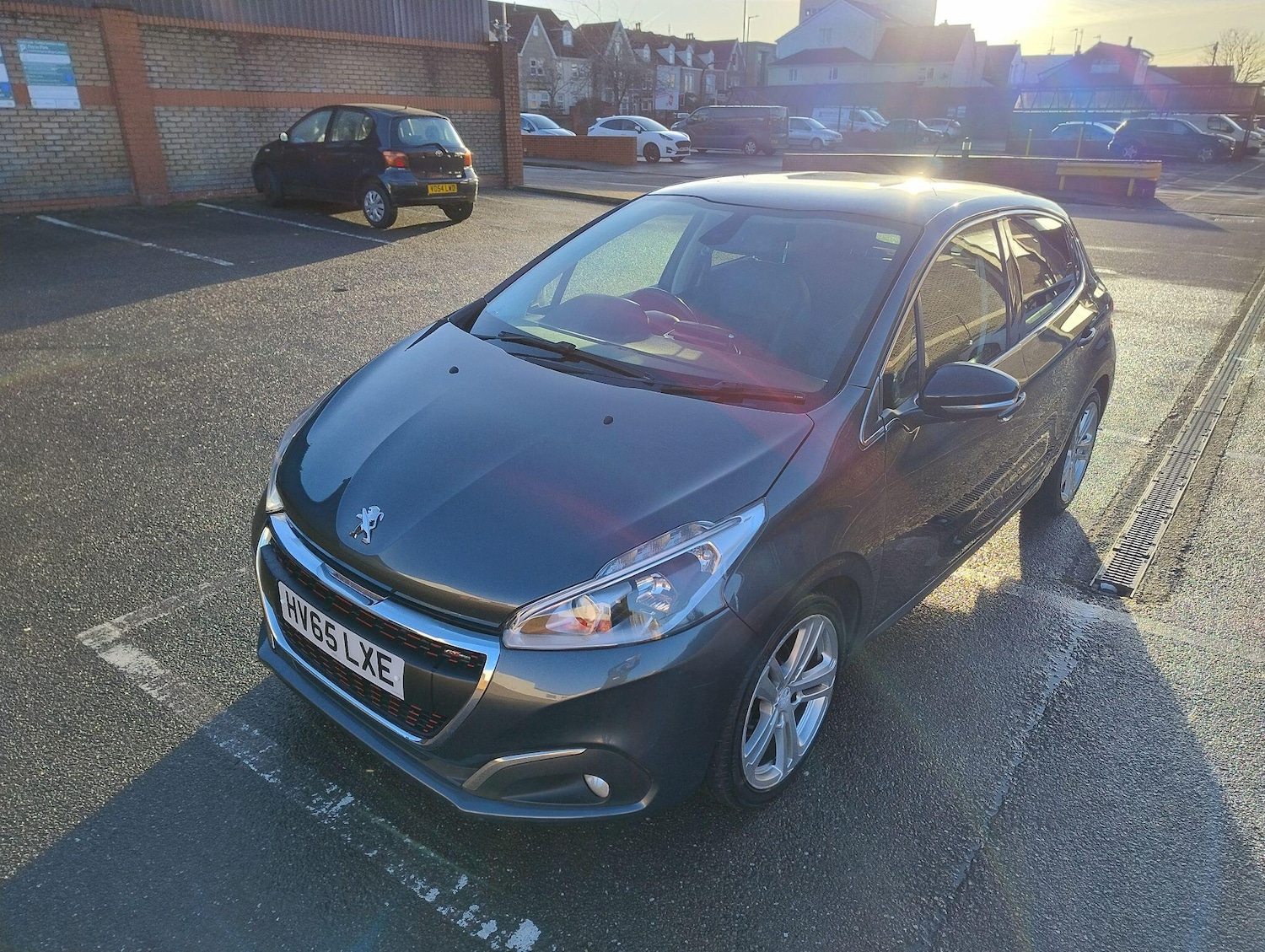 Used Peugeot 208 2015 for sale - 76823723: Photo 9