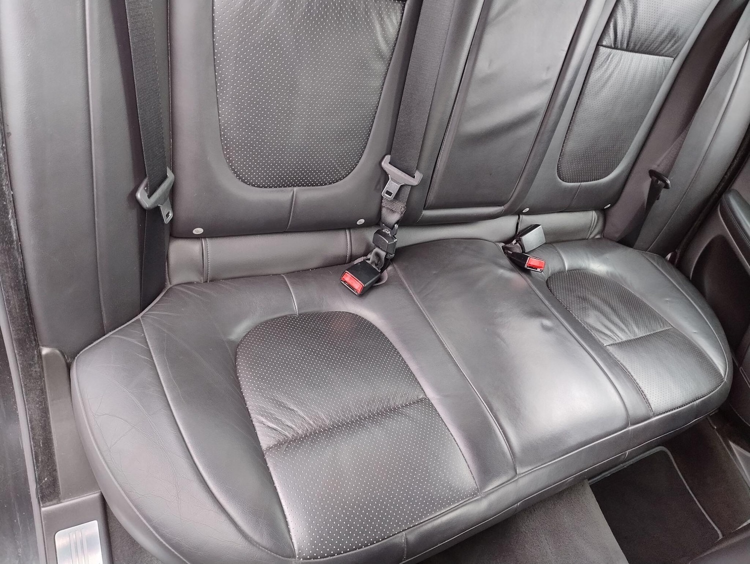 Used Jaguar XF 2010 for sale - 76849714: Photo 31