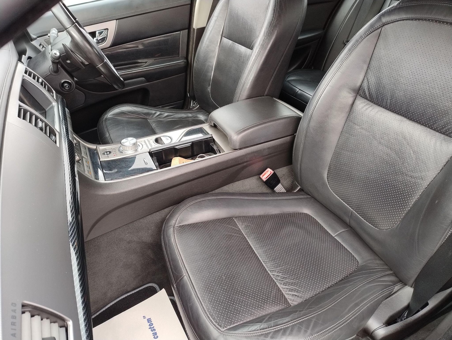 Used Jaguar XF 2010 for sale - 76849714: Photo 61