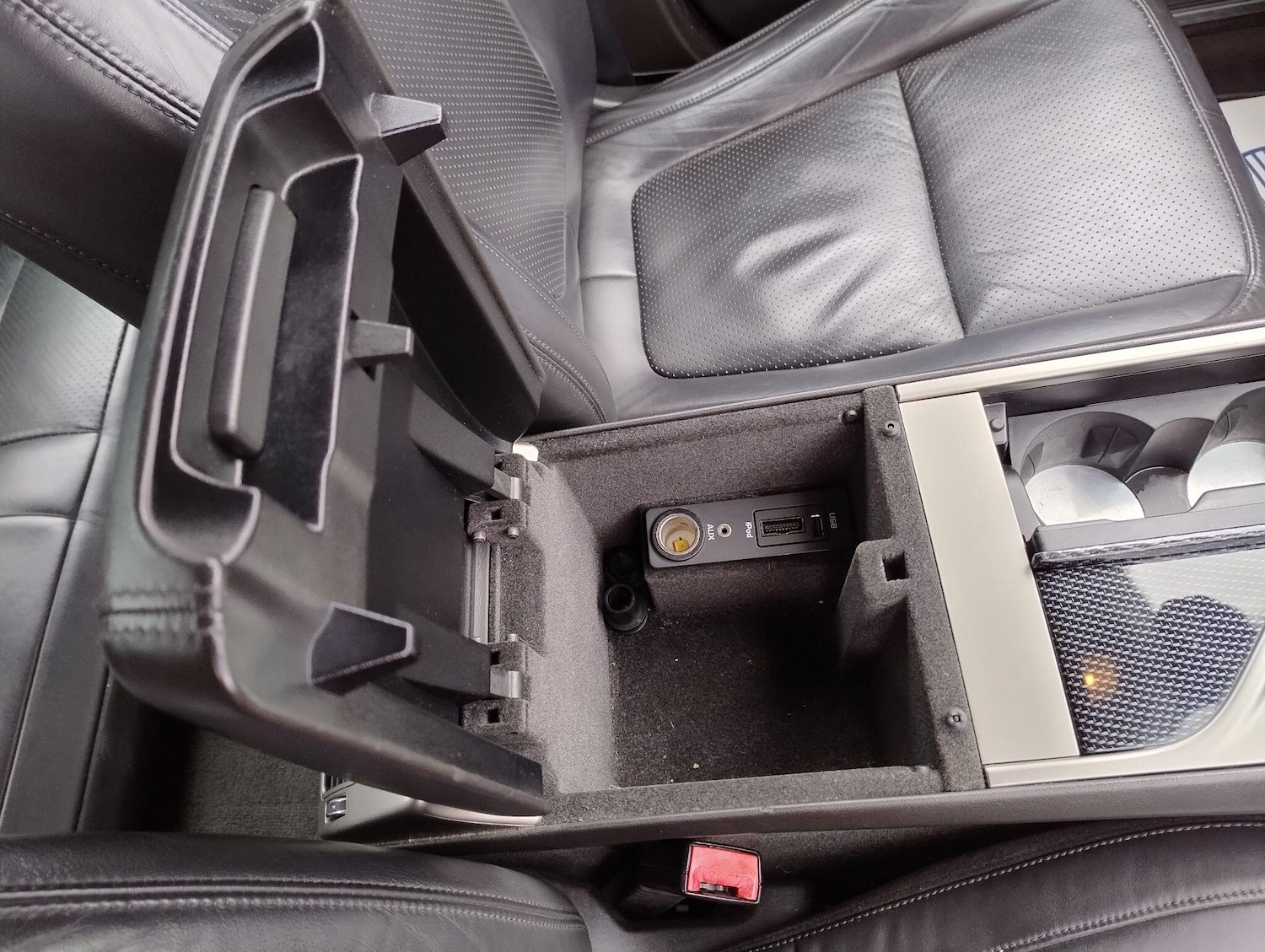 Used Jaguar XF 2010 for sale - 76849714: Photo 67