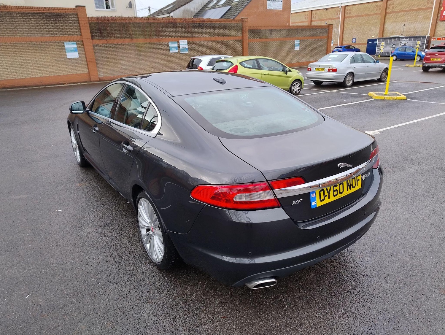 Used Jaguar XF 2010 for sale - 76849714: Photo 9