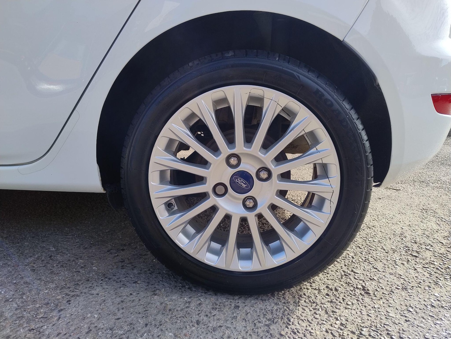 Used Ford Fiesta 2015 for sale - 76484745: Photo 27