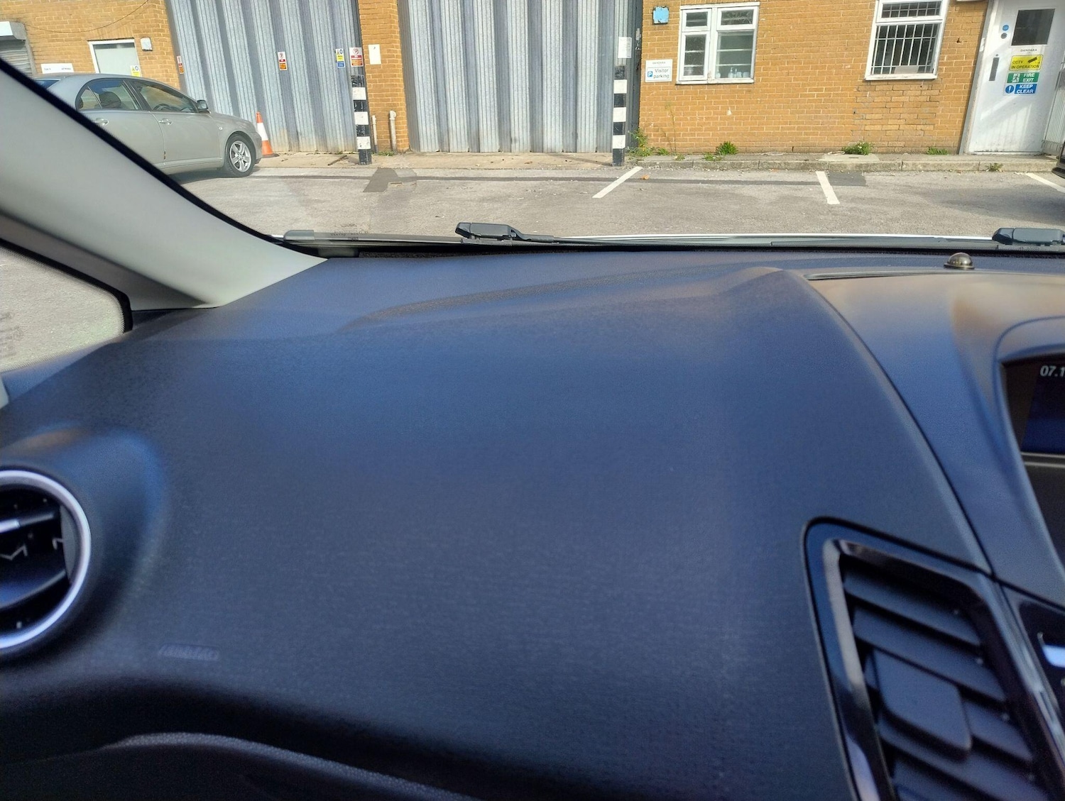 Used Ford Fiesta 2015 for sale - 76484745: Photo 44