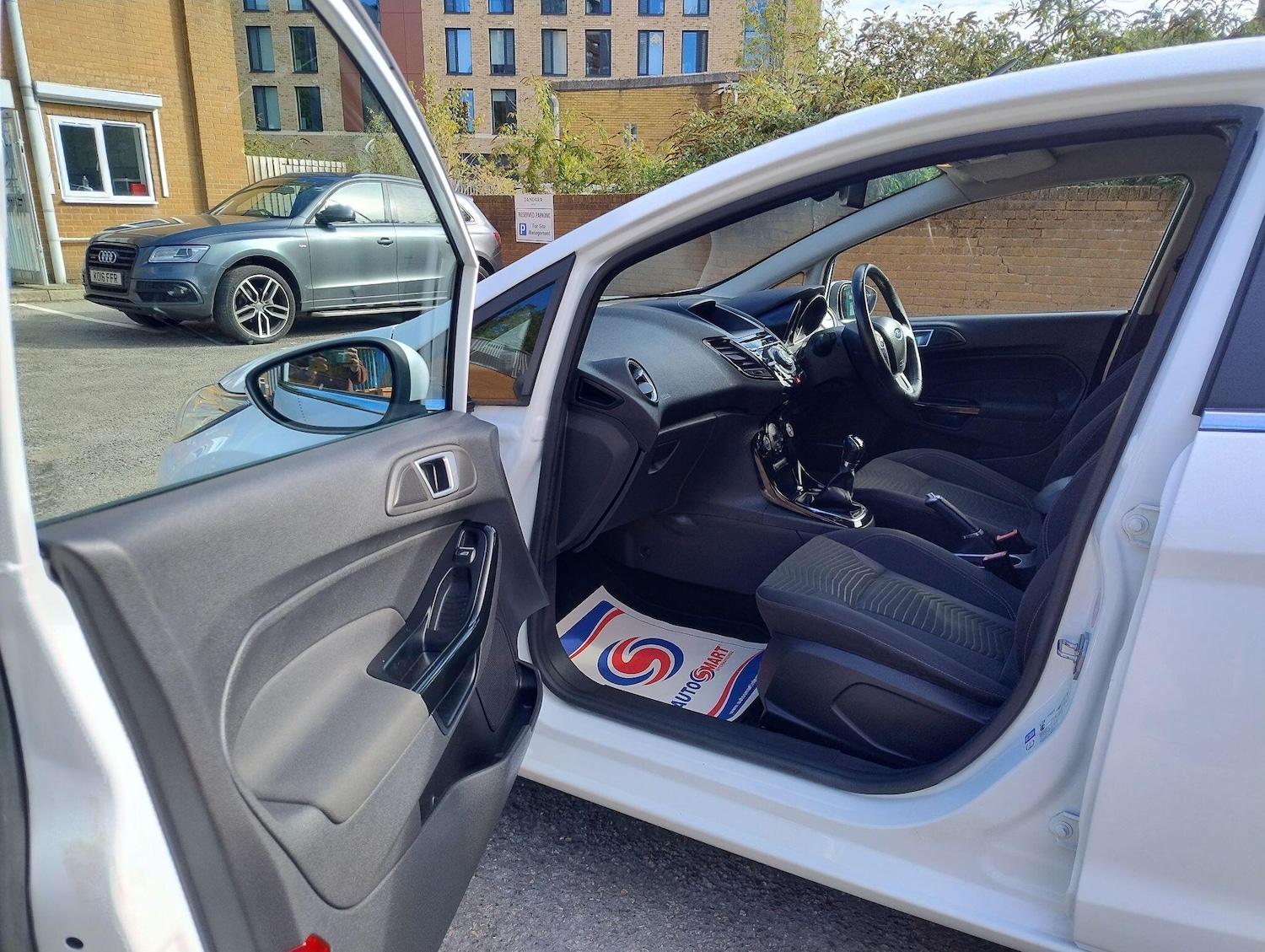 Used Ford Fiesta 2015 for sale - 76484745: Photo 56