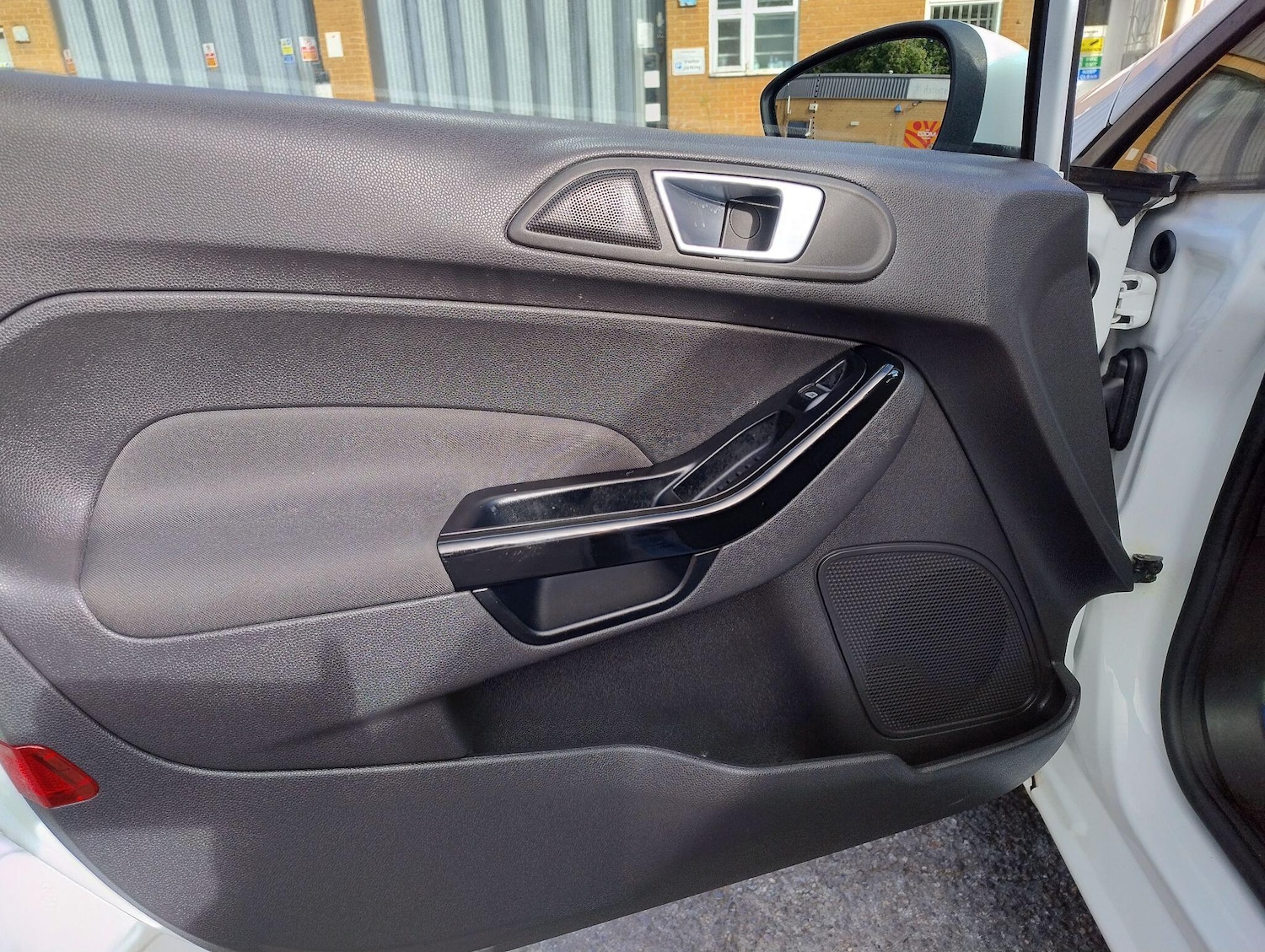 Used Ford Fiesta 2015 for sale - 76484745: Photo 62