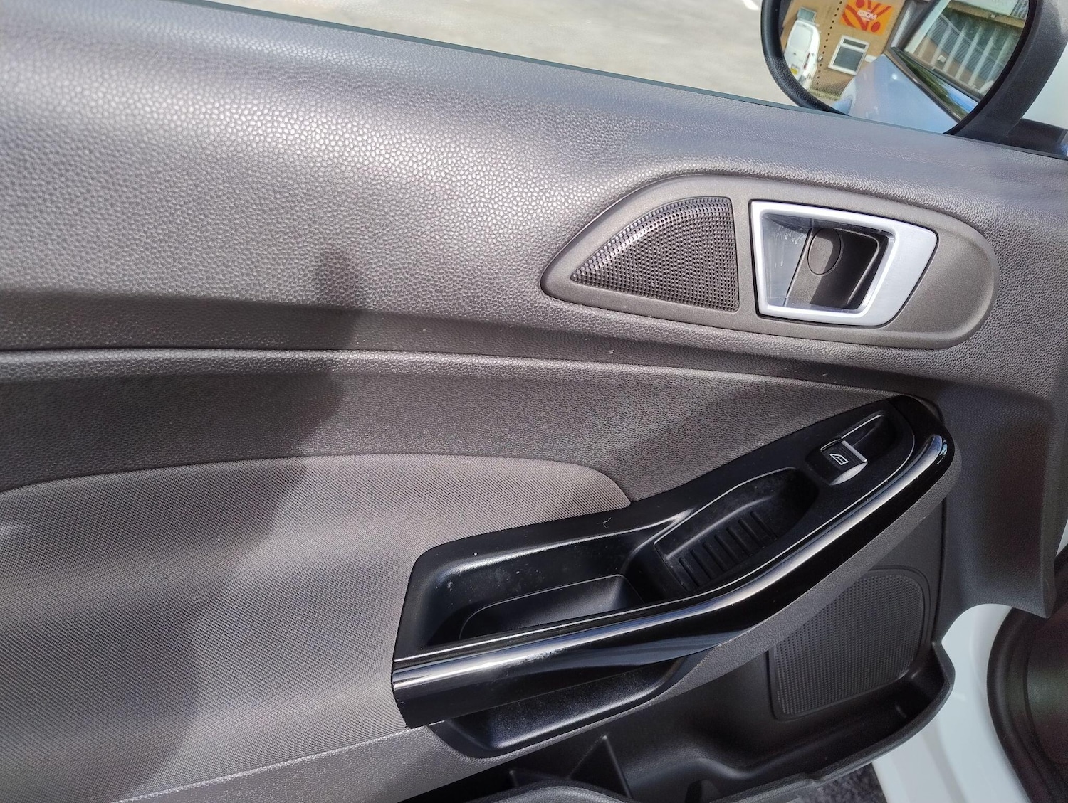 Used Ford Fiesta 2015 for sale - 76484745: Photo 63