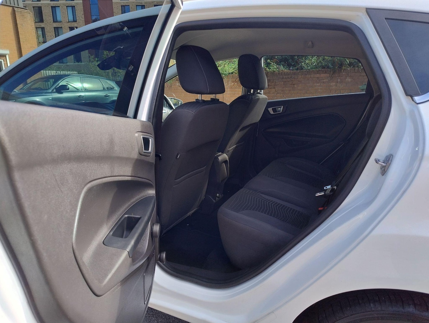 Used Ford Fiesta 2015 for sale - 76484745: Photo 71