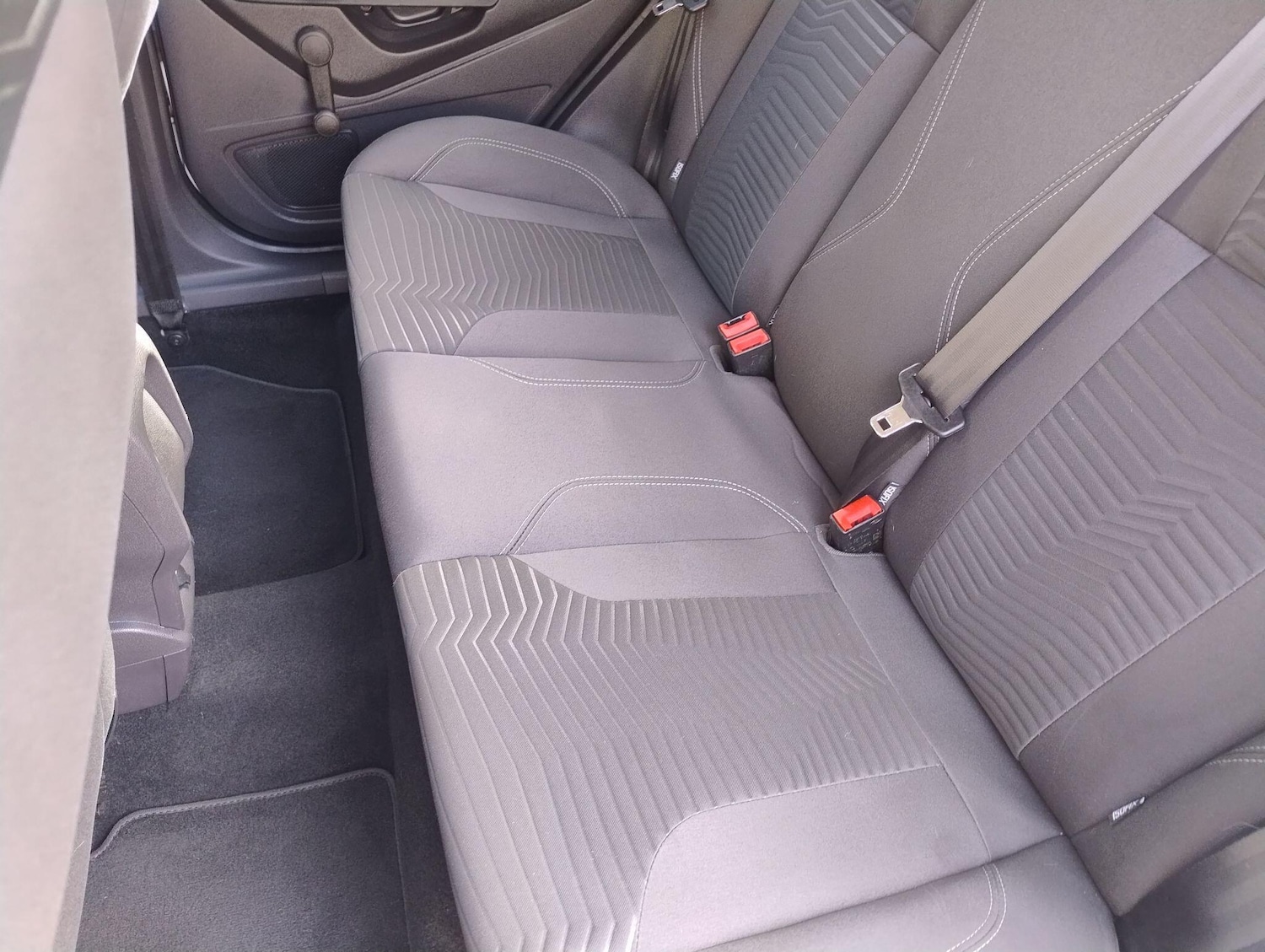 Used Ford Fiesta 2015 for sale - 76484745: Photo 74