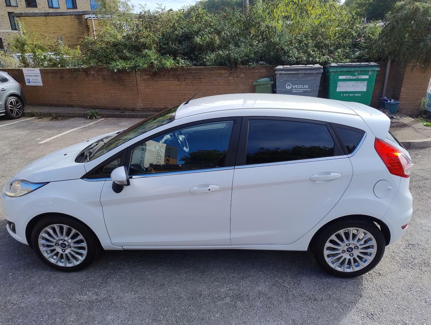 Used Ford Fiesta 2015 for sale - 76484745: Photo 9