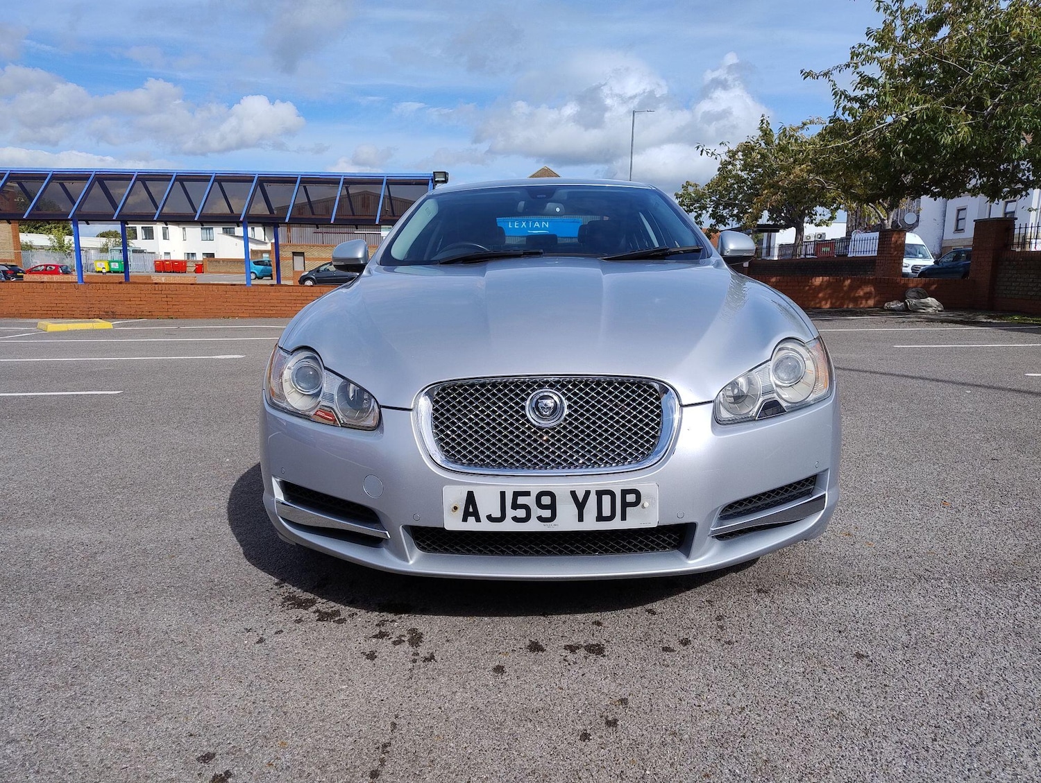Used Jaguar XF 2009 for sale - 76349734: Photo 3