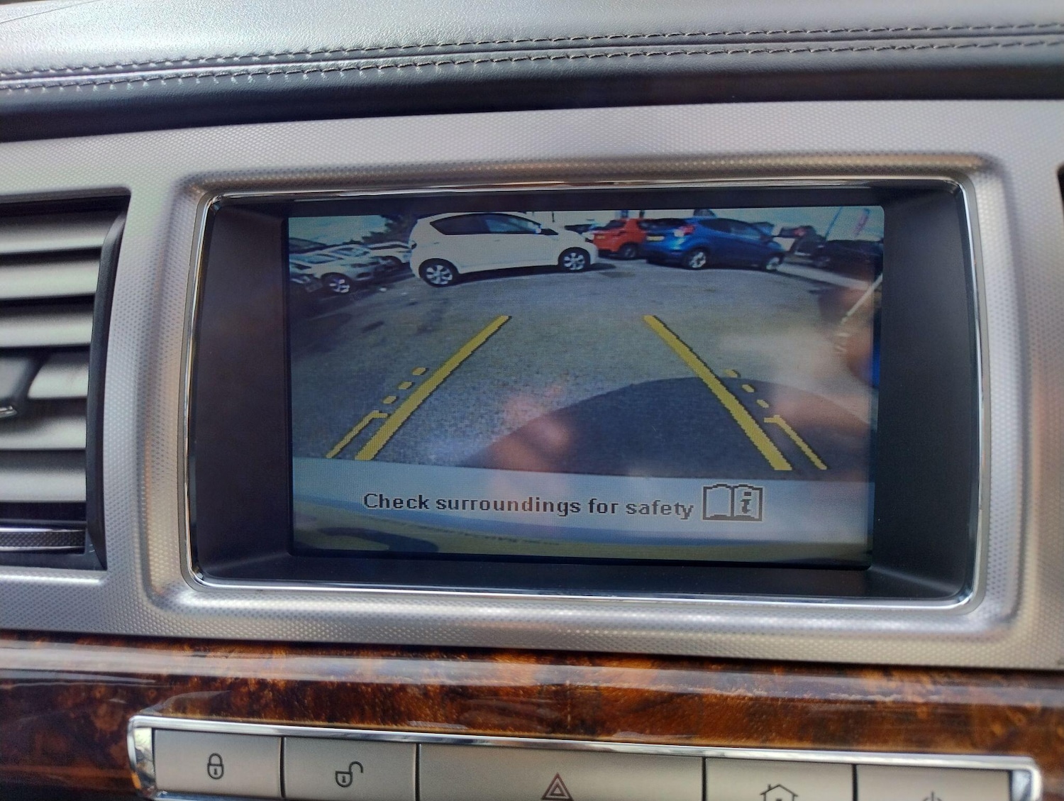 Used Jaguar XF 2009 for sale - 76349734: Photo 38