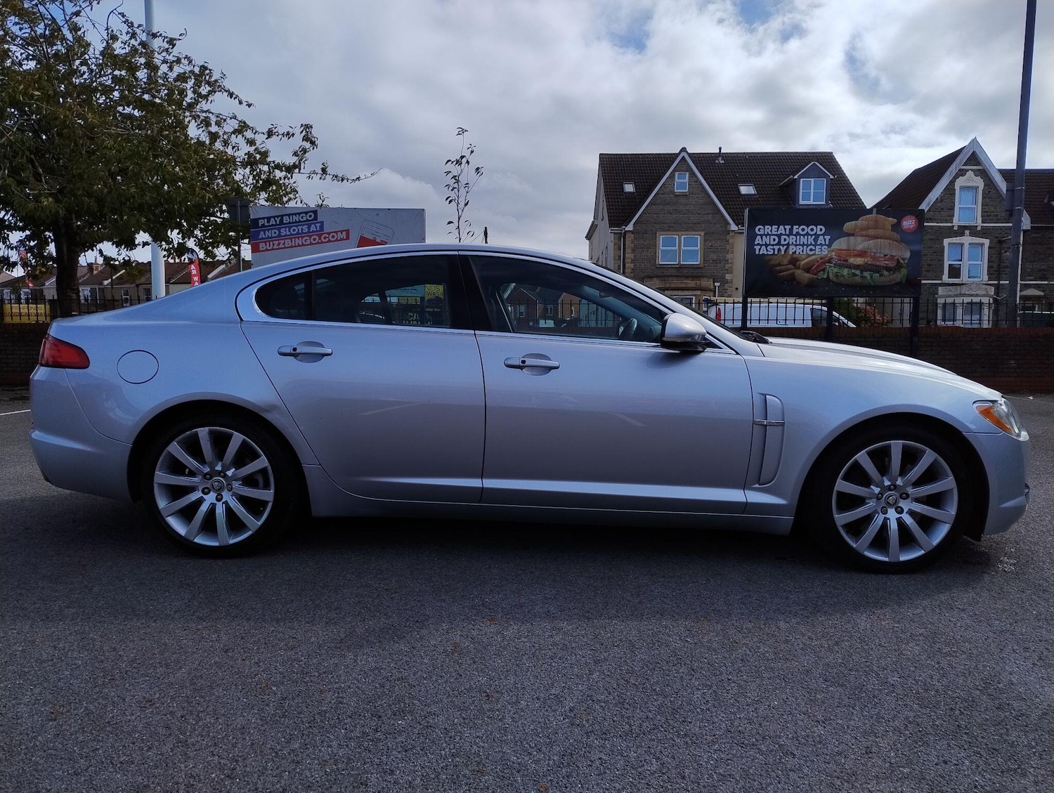 Used Jaguar XF 2009 for sale - 76349734: Photo 5