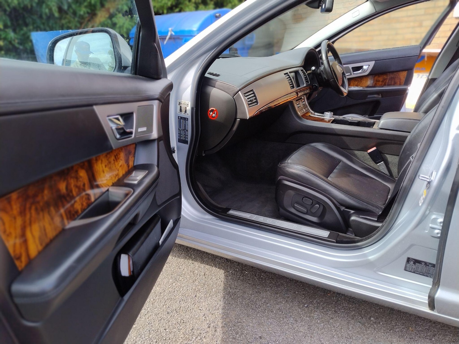Used Jaguar XF 2009 for sale - 76349734: Photo 61